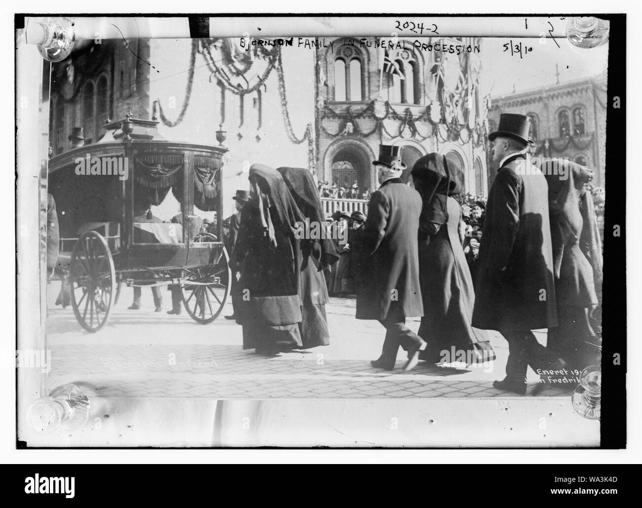 Funeral procession Cut Out Stock Images & Pictures Alamy