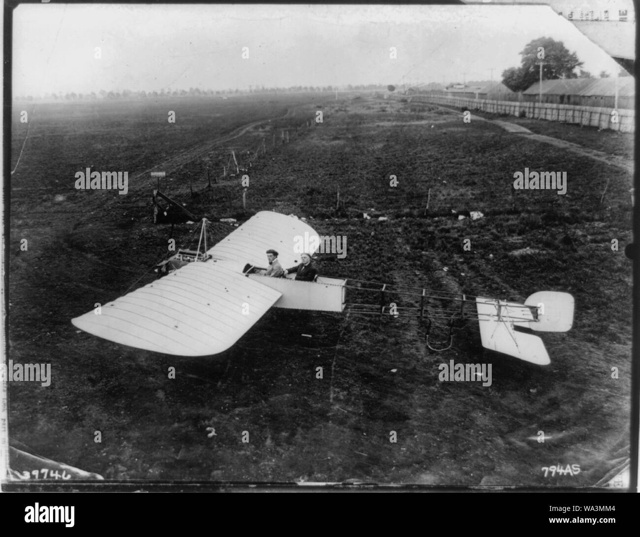 Bleriot type airplane of American airplane supply co. [i.e., American Aeroplane Supply House?], Garden City, L.I., May 1912 Stock Photo