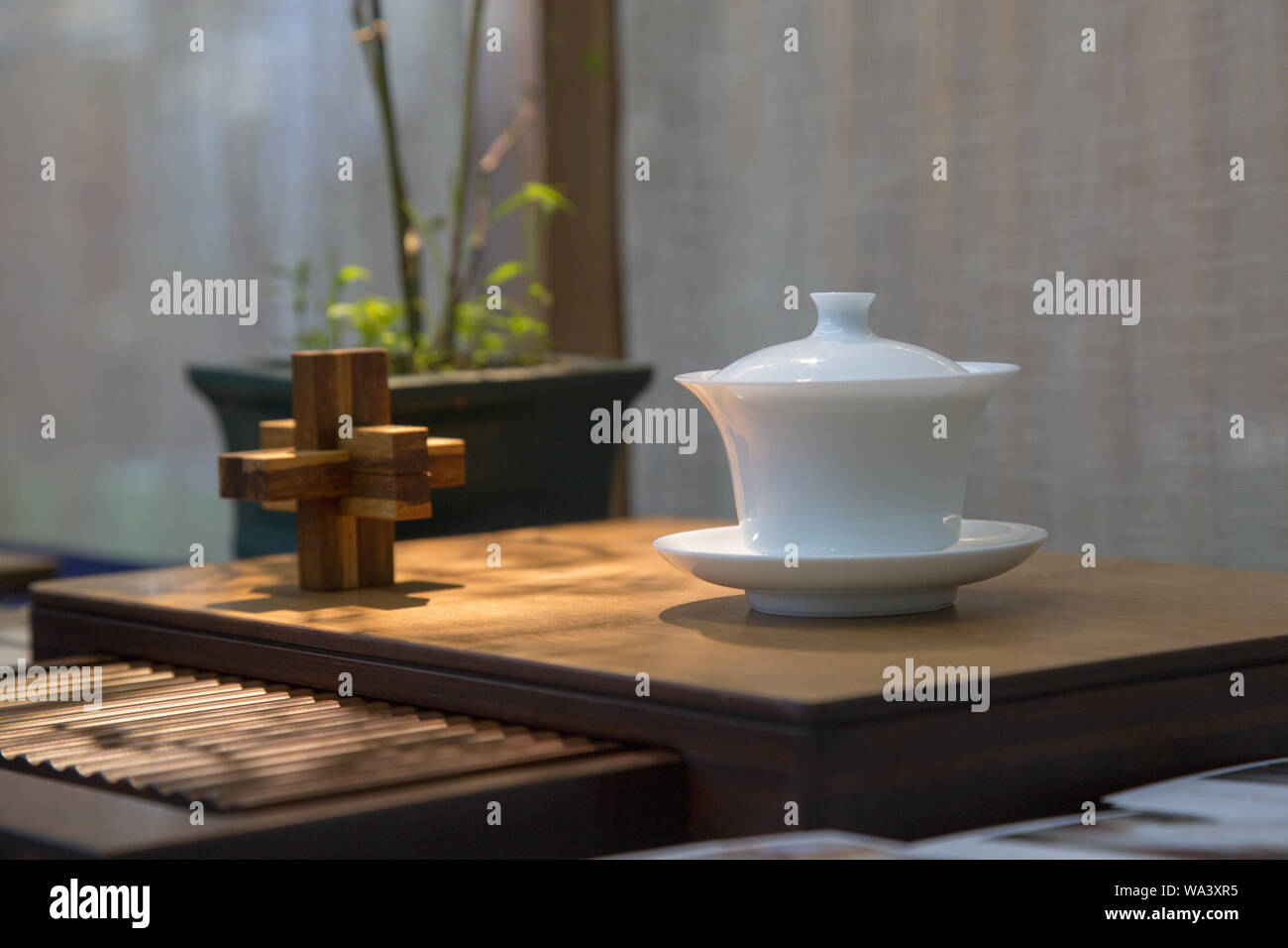 Table tea cups hi-res stock photography and images - Alamy