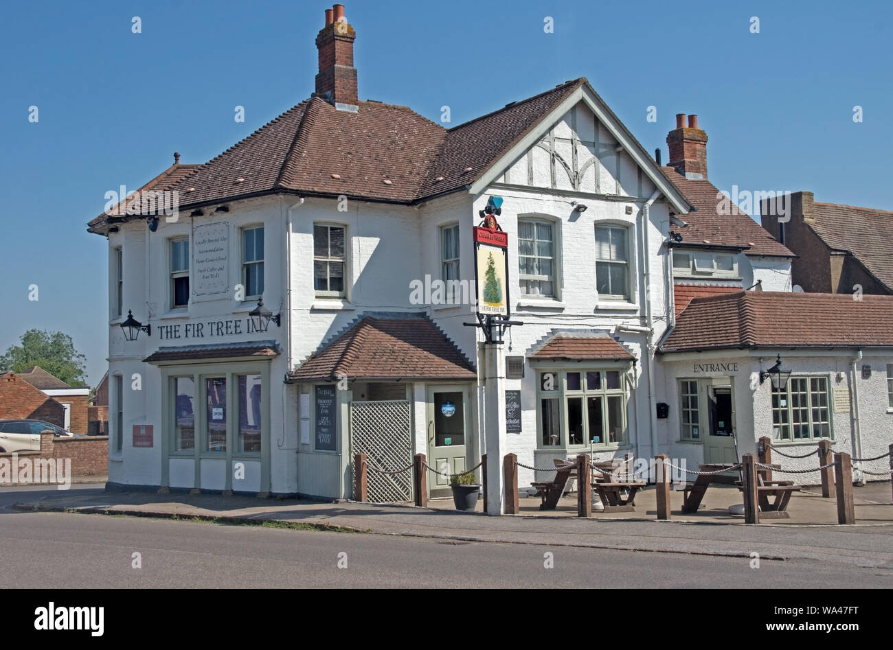 Tree inn hires stock photography and images Alamy