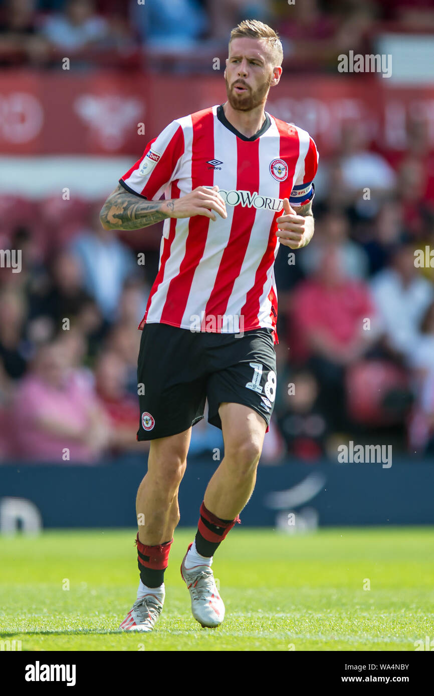London, UK. 17th Aug, 2019. Pontus Jansson of Brentford during the EFL Sky Bet Championship match between Brentford and Hull City at Griffin Park, London, England on 17 August 2019. Photo by Salvio Calabrese. Editorial use only, license required for commercial use. No use in betting, games or a single club/league/player publications. Credit: UK Sports Pics Ltd/Alamy Live News Stock Photo