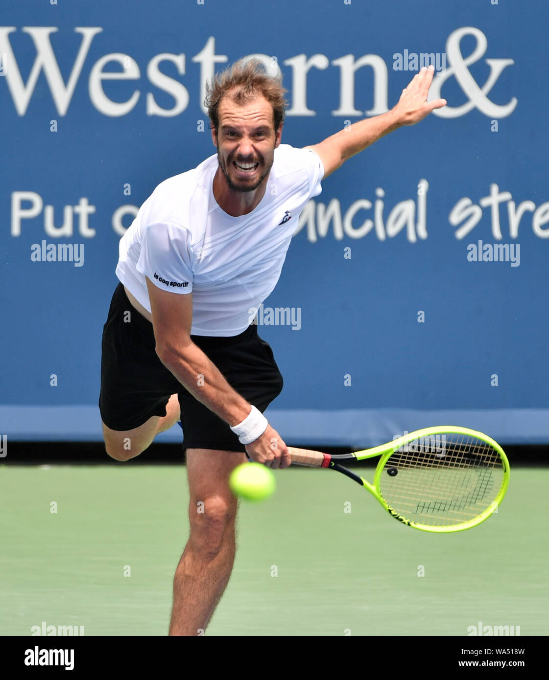 Mason, Ohio, USA. 17th Aug 2019, Richard Gasquet (FRA) loses to David Goffin (ESP) 6-3, 6-4, at the Western & Southern Open being played at Lindner Family Tennis Center in Mason, Ohio. © Leslie Billman/Tennisclix/CSM Credit: Cal Sport Media/Alamy Live News Stock Photo