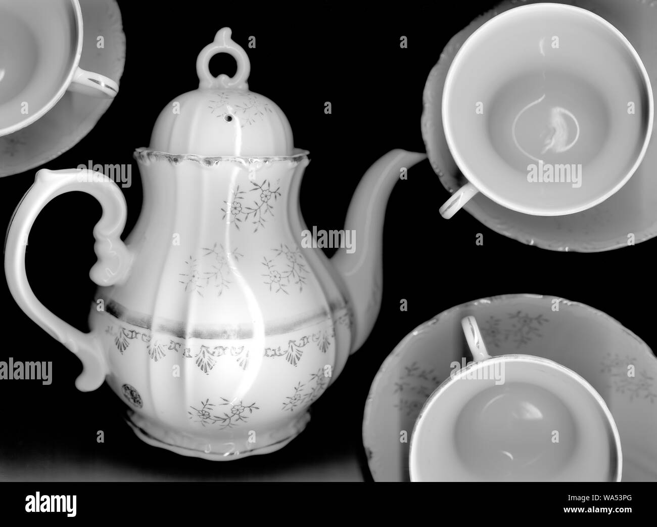 White Porcelain Tea Cup and Teapot, Afternoon Tea Table Setting Black &  White Stock Image - Image of closeup, aroma: 186347143