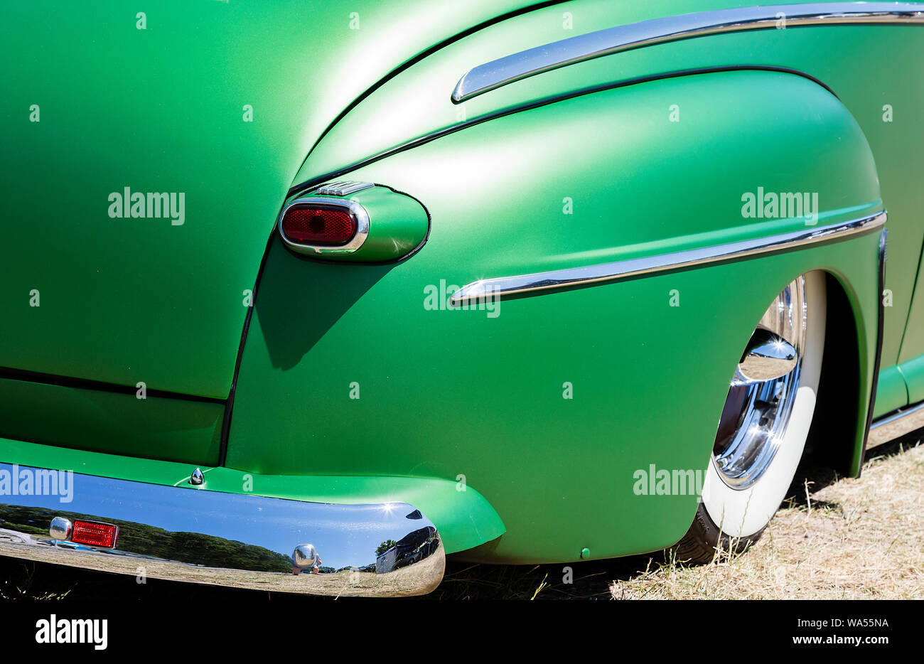 Retro Rear View End Rear view vintage green hi-res stock photography and images - Alamy