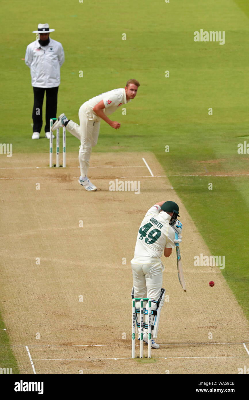 LONDON, ENGLAND. 17 AUGUST 2019: Stuart Broad of England bowling at Steve Smith of Australia during the 2nd Specsavers Ashes Test Match, at Lords Cricket Ground, London, England. Stock Photo