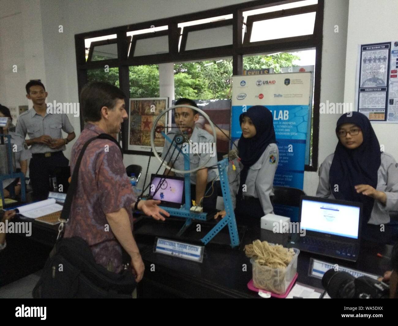 Siswa hi-res stock photography and images - Alamy
