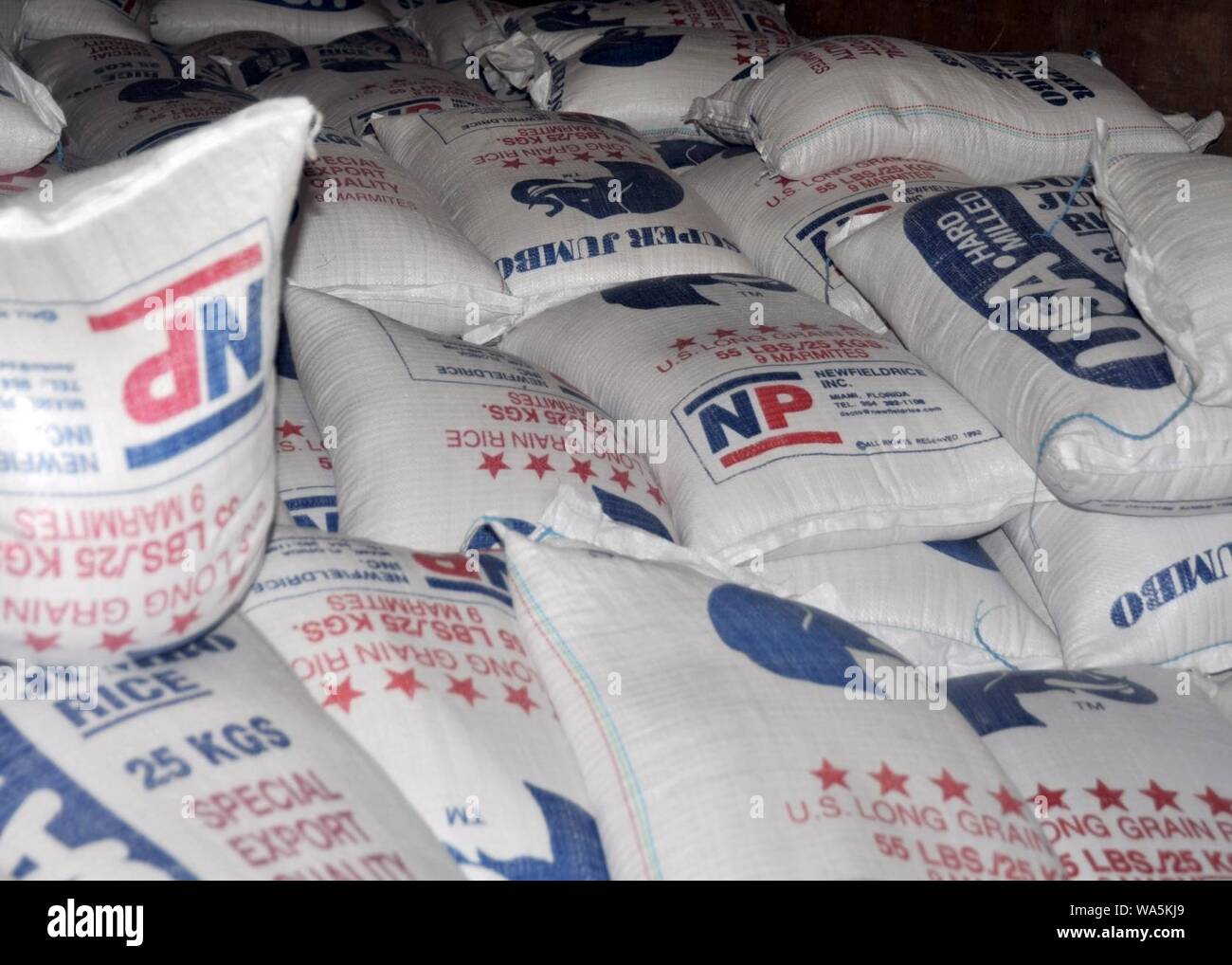 Distribution of rice in Port-au-Prince 2010-01-31 4. Stock Photo