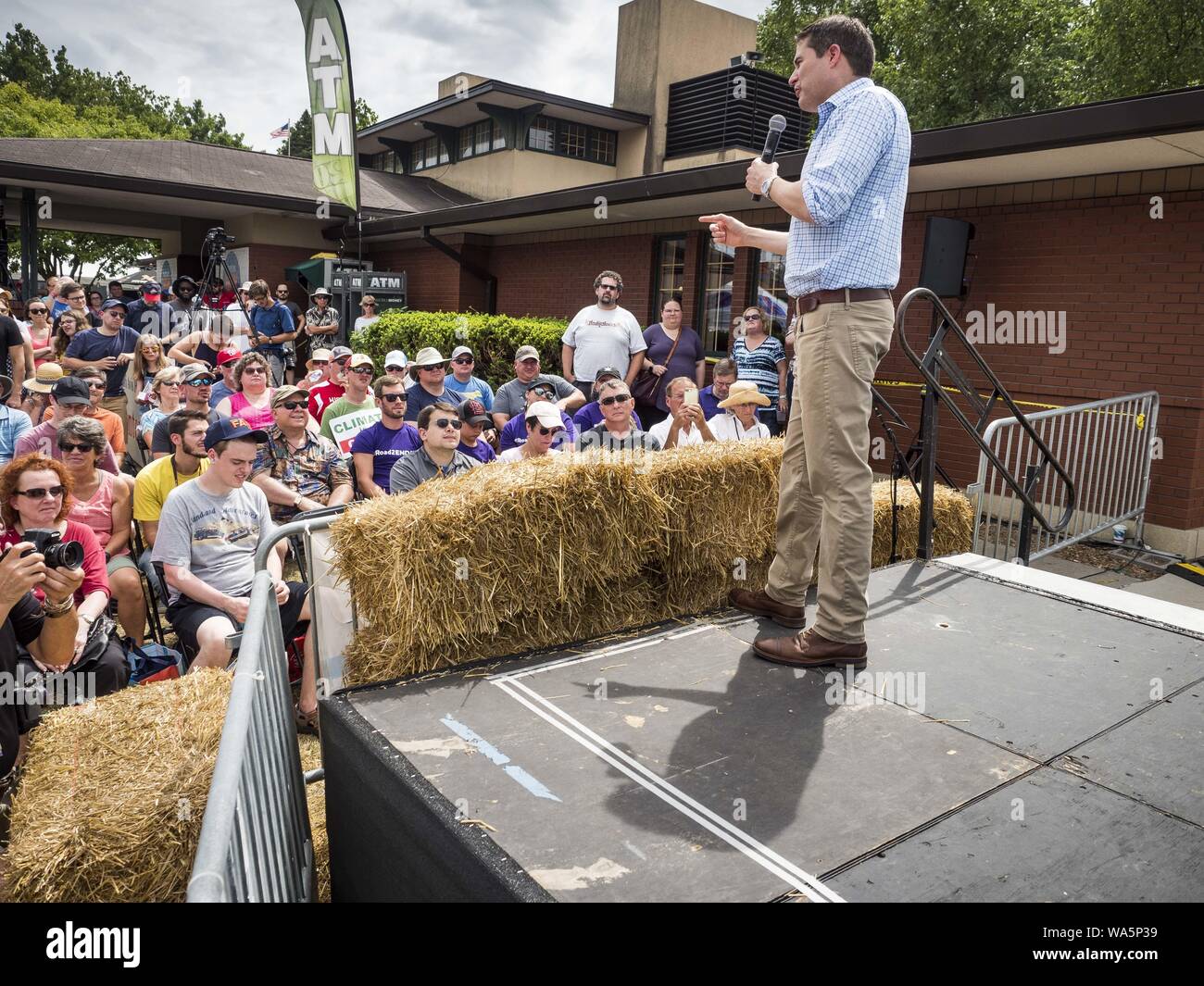 Standing On The Soapbox High Resolution Stock Photography And Images Alamy