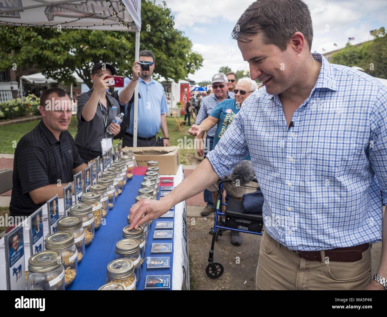 2020 voting booth us hires stock photography and images Alamy