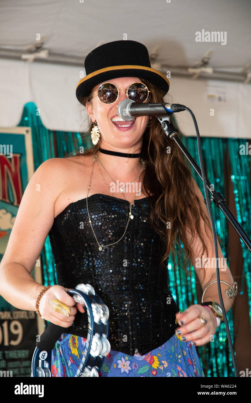 The Bellow Shakes (aka Royal Jelly Jive) is led by soulful frontwoman