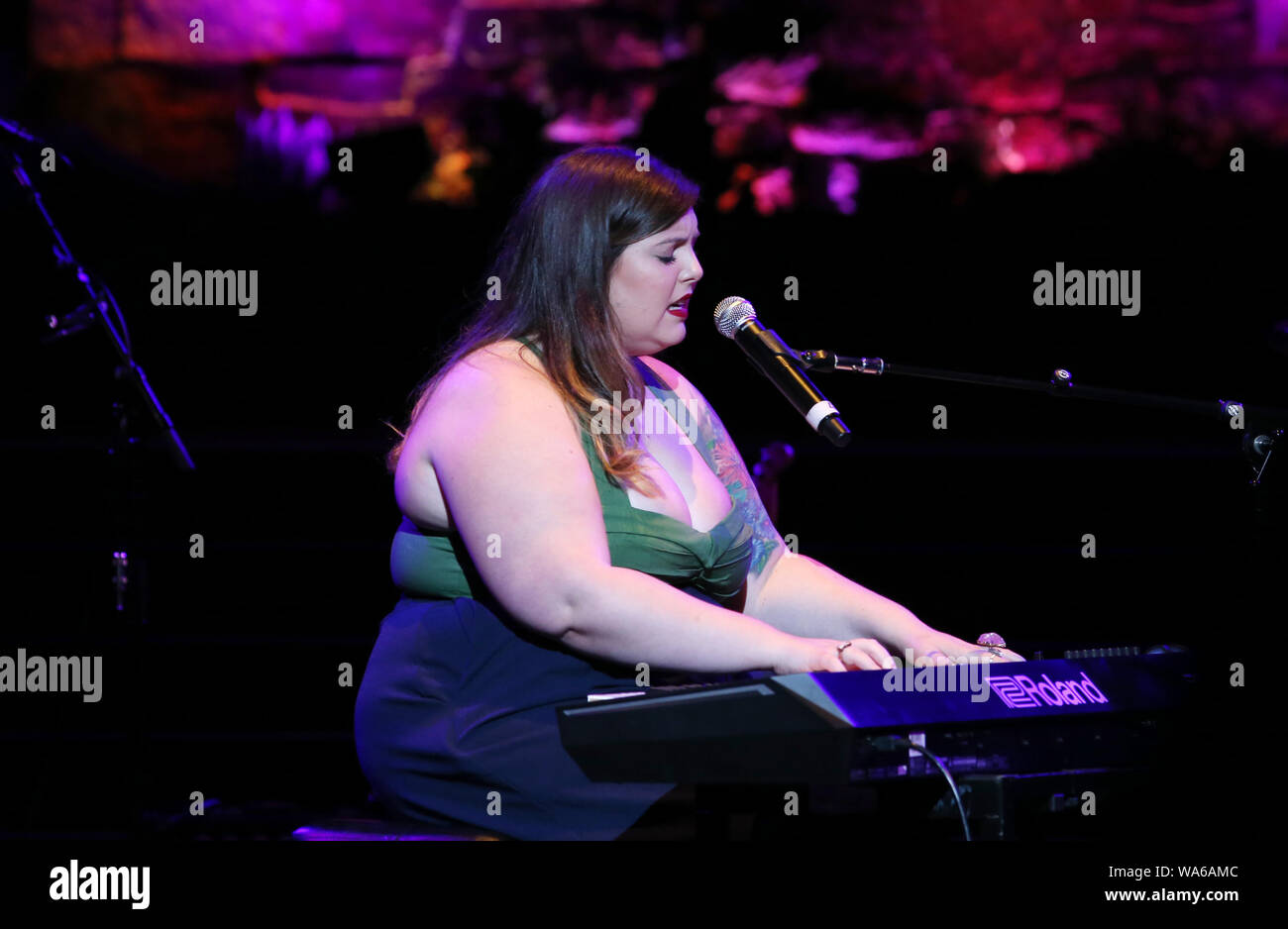 Mary lambert hi-res stock photography and images - Alamy