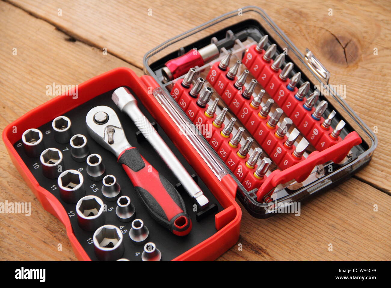 different colored bits for the cordless screwdriver Stock Photo Alamy