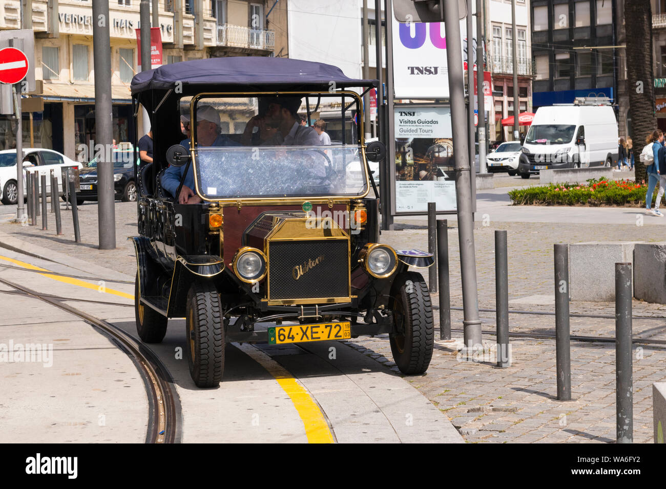 Portugal Oporto Porto modern vintage tourist tour car Oldtown drophead