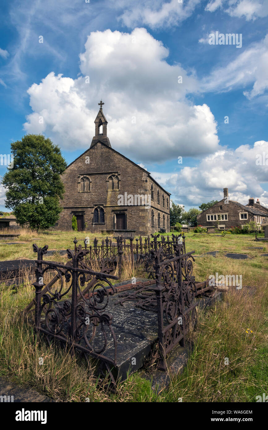 St.Thomas Church, Heights, Friamere, Delph, Saddleworth, Greater ...