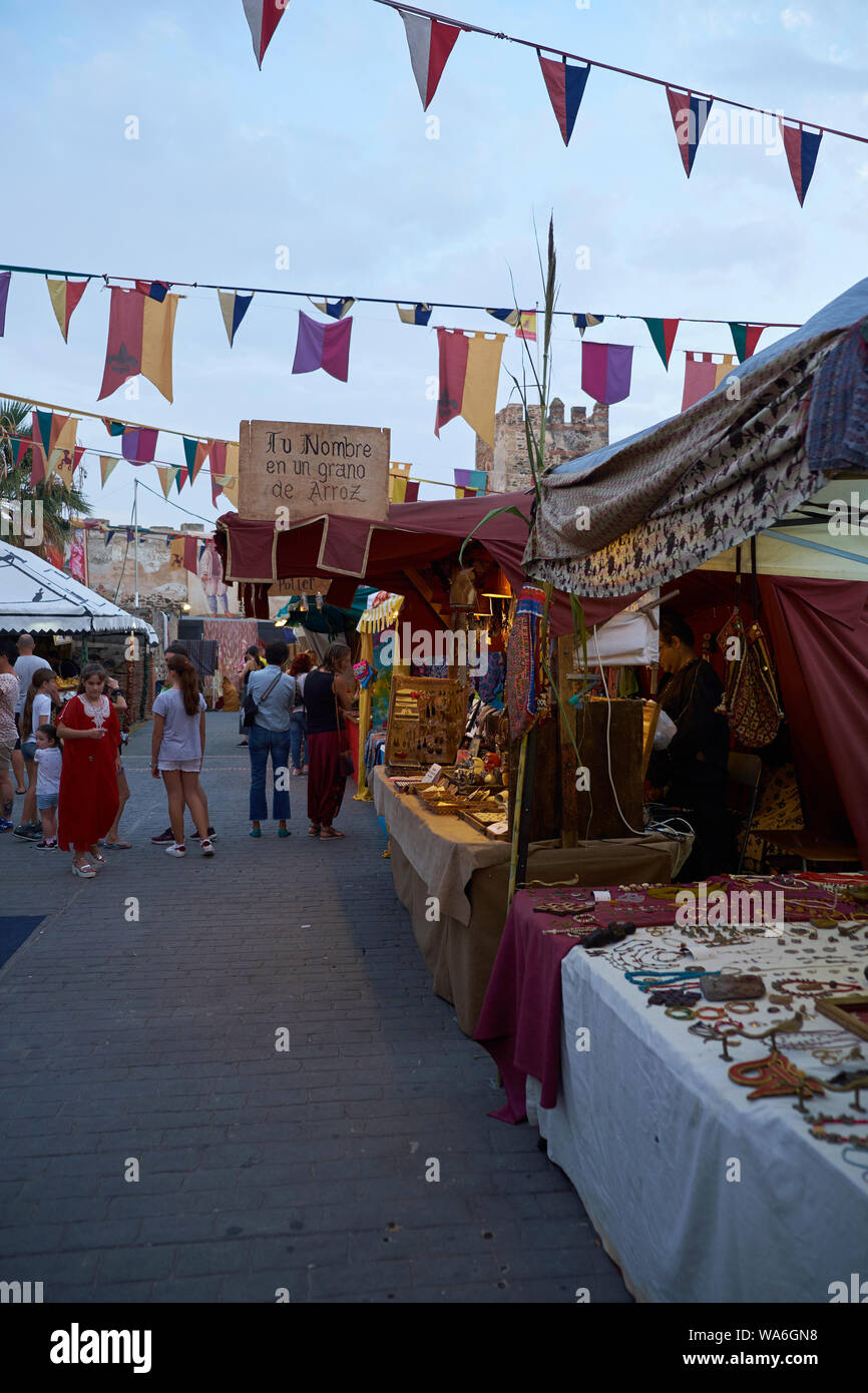 mercado-medieval-hi-res-stock-photography-and-images-alamy