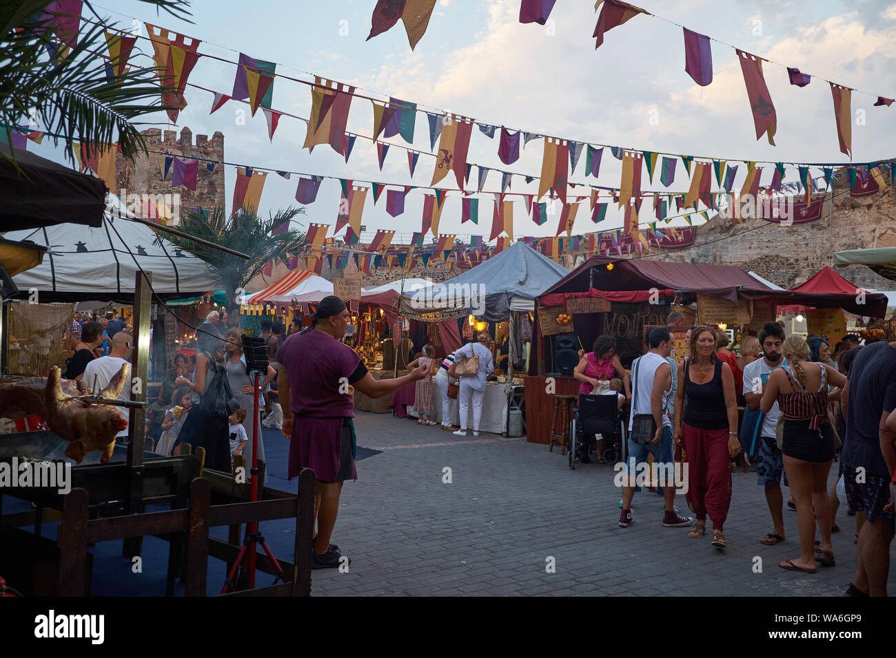 mercado-medieval-spain-hi-res-stock-photography-and-images-alamy