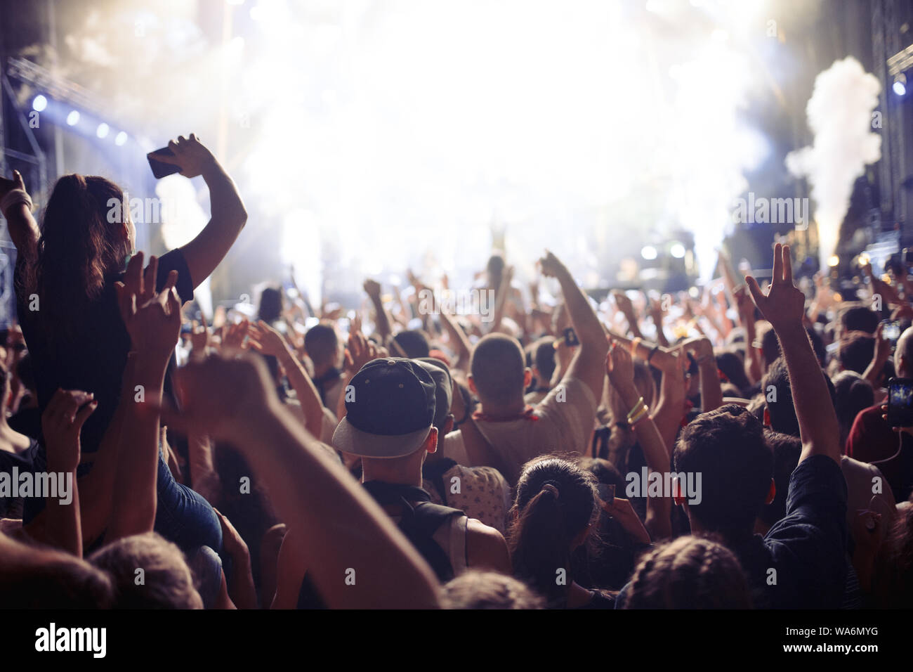 Summer jam concert crowd hi-res stock photography and images - Alamy