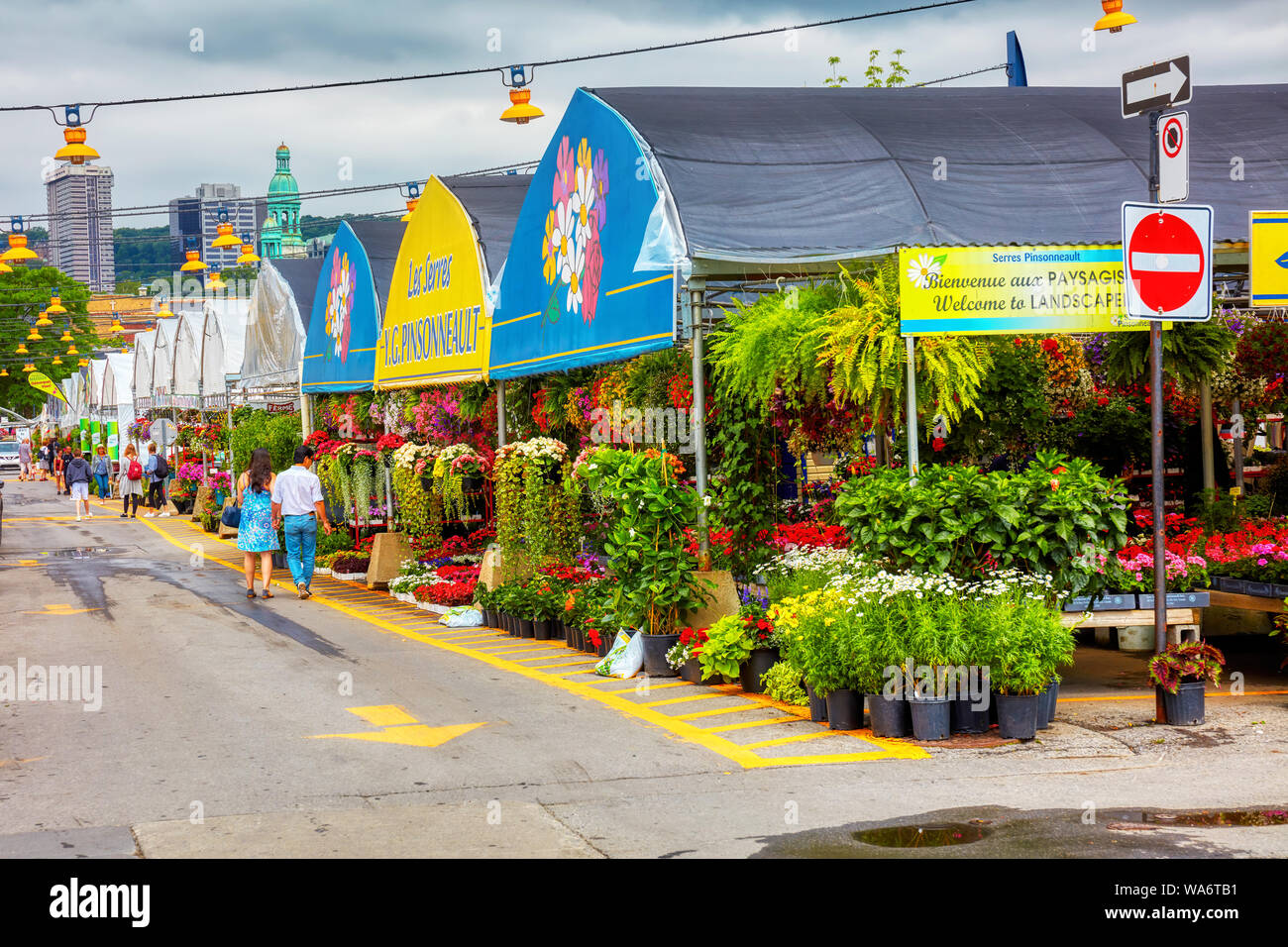 Flower shops hires stock photography and images Alamy