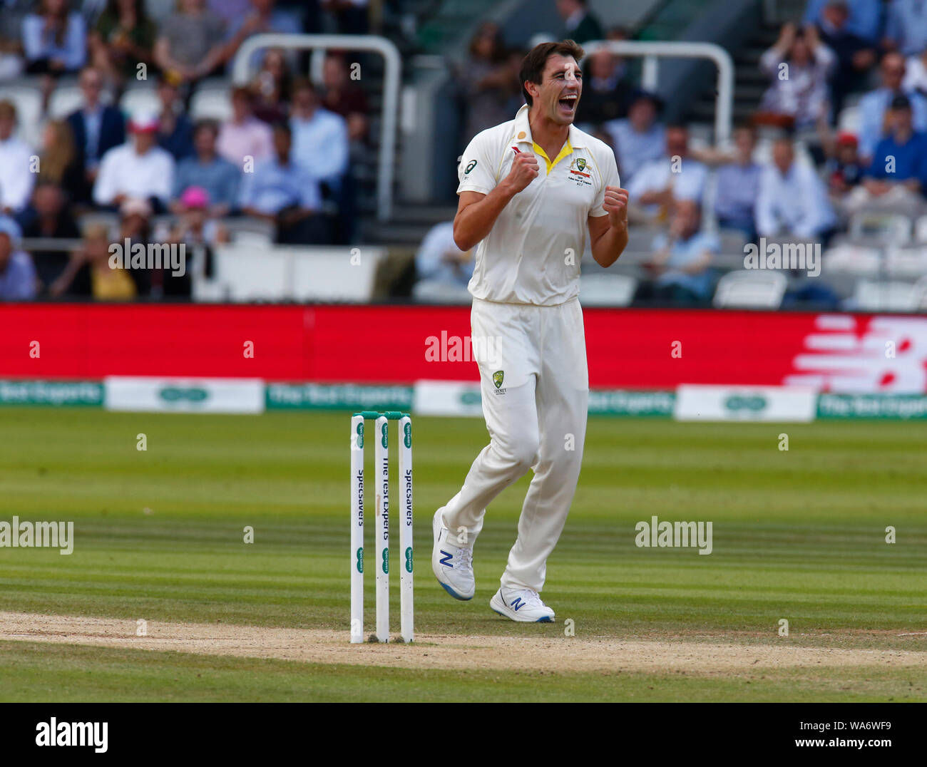 London, UK. 18 August 2019. Pat Cummins of Australia celebrates the catch of Jos Buttler of England by au28 during play on the 5th day  of the second Ashes cricket Test match between England and Australia at Lord's Cricket ground in London, England on August 18, 2019 Credit: Action Foto Sport/Alamy Live News Stock Photo