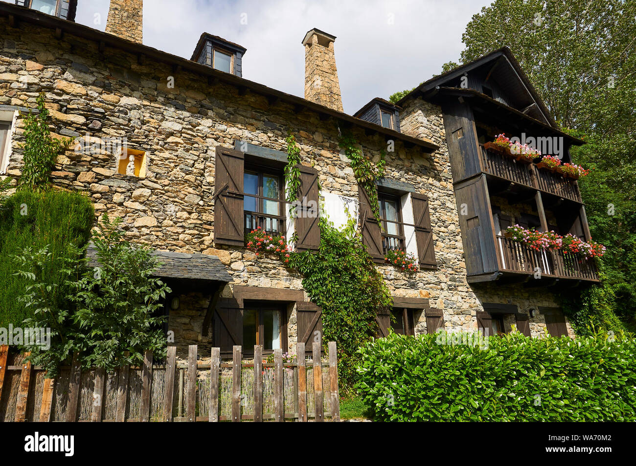 Santa Maria Hostal Rural Lodging House With A Sundial In Its - 