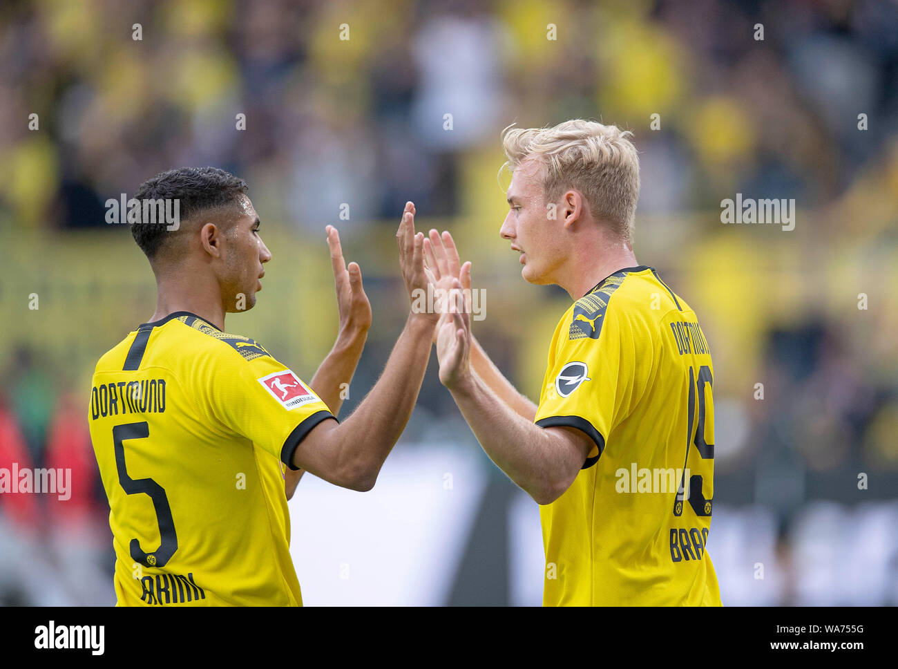 jubilation Julian BRANDT (DO) after his goal to 5: 1, with Achraf HAKIMI l. (DO) Soccer 1.Bundesliga, 1.matchday, Borussia Dortmund (DO) - FC Augsburg (A) 5: 1, the 17.08.2019 in Dortmund / Germany. ## DFL regulations prohibit any use of photographs as image sequences and / or quasi-video ## ¬ | usage worldwide Stock Photo