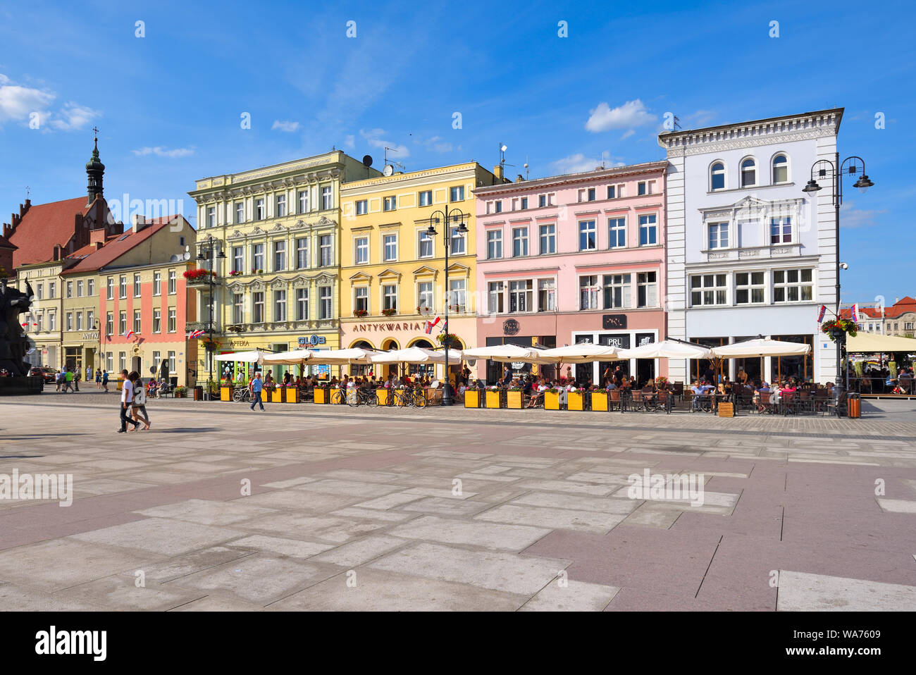 Bydgoszcz Poland - August 15, 2019: Old Market Square in Bydgoszcz with the  old town tenements Stock Photo - Alamy