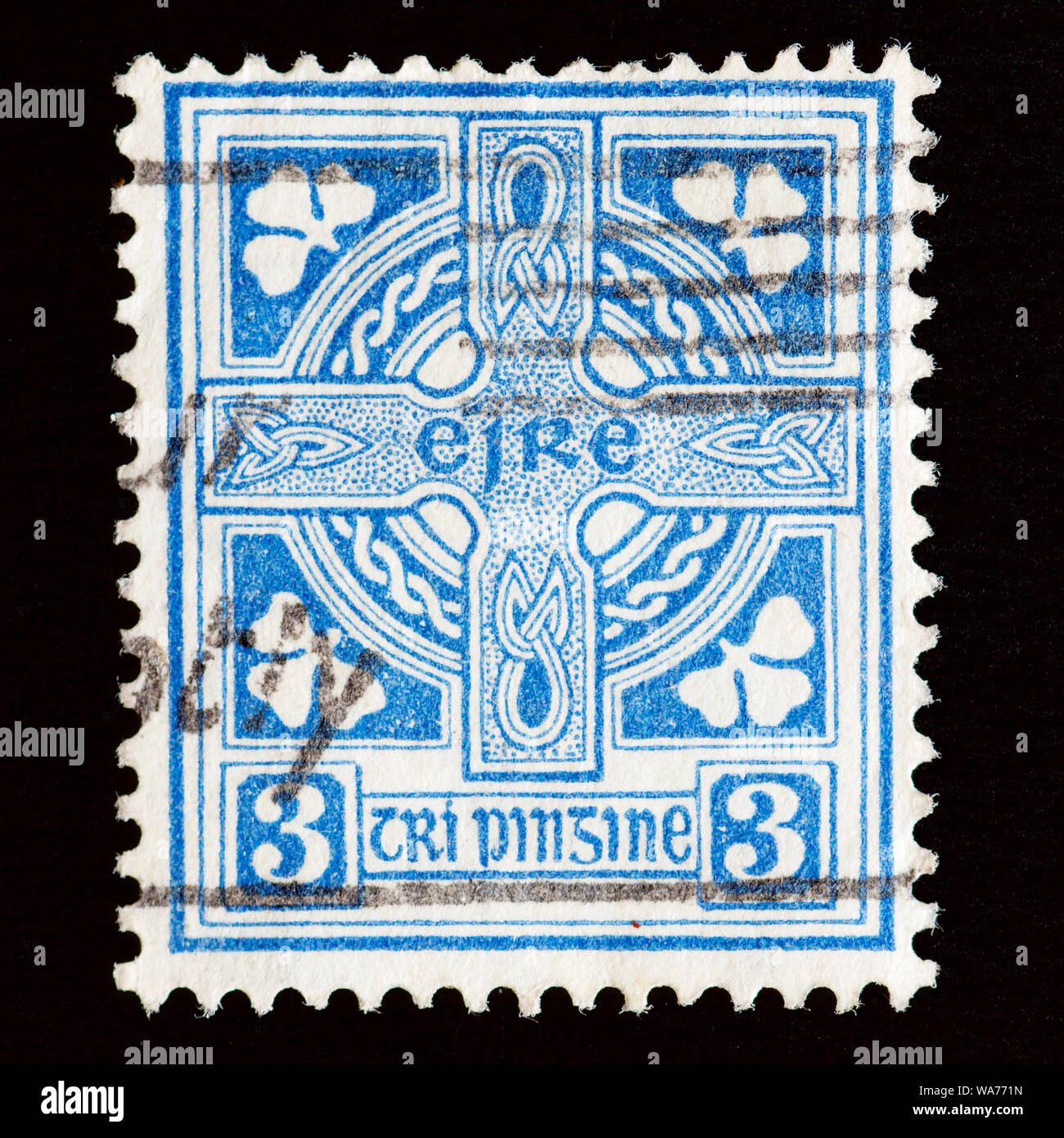 Republic of Ireland Postage Stamp Celtic Cross Stock Photo Alamy