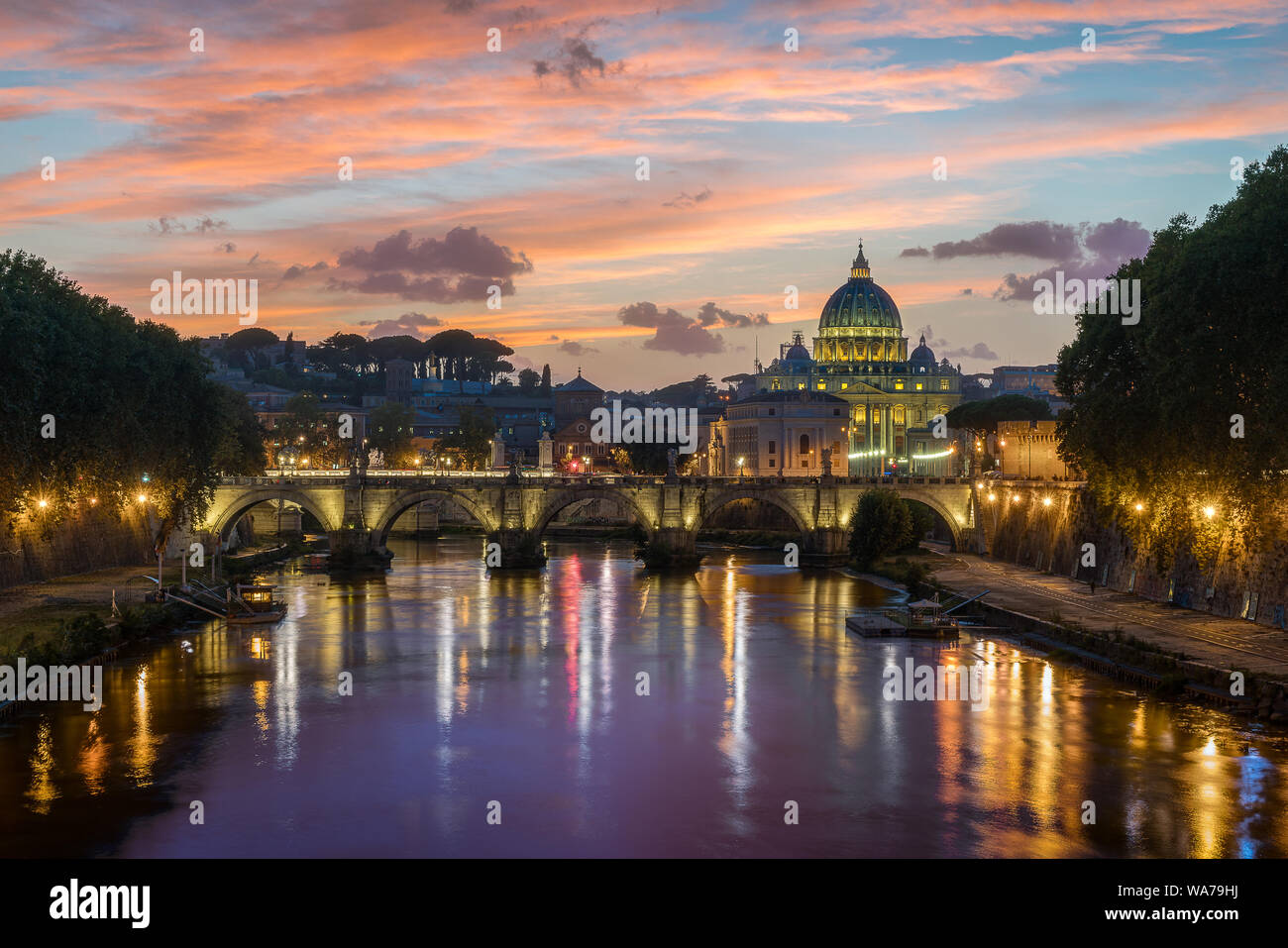 Rome skyline basilica hi-res stock photography and images - Alamy