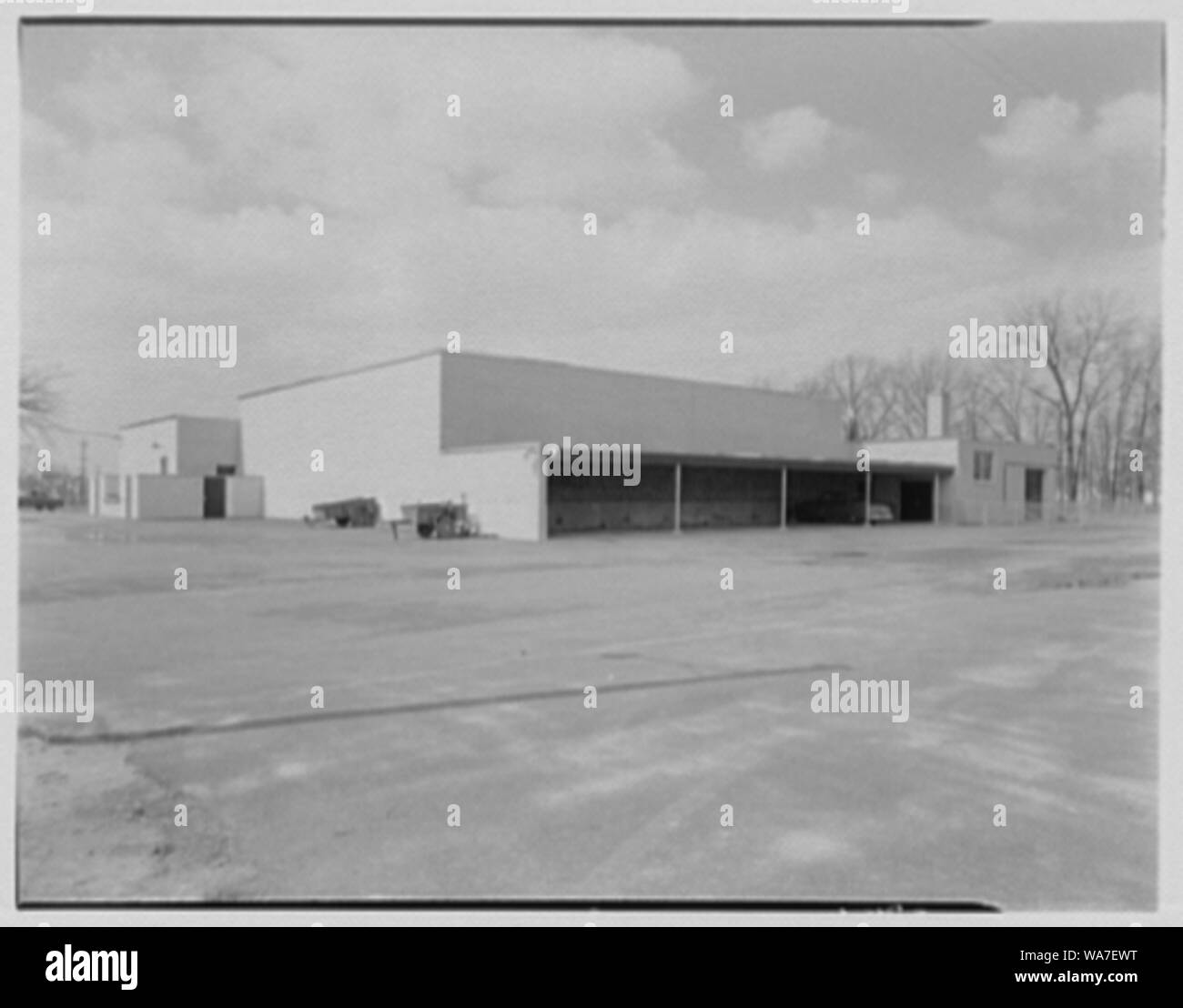Atlantic City Electric Co. service building, Glassboro, New Jersey