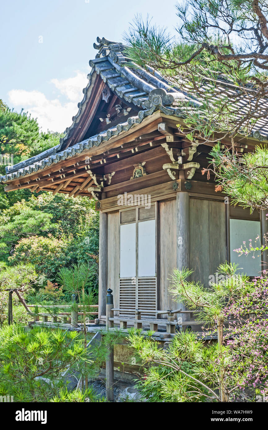 Jibutsu-do shrine at the Ohkouchi Sansou Gardens, Arashiyama, Japan. Stock Photo