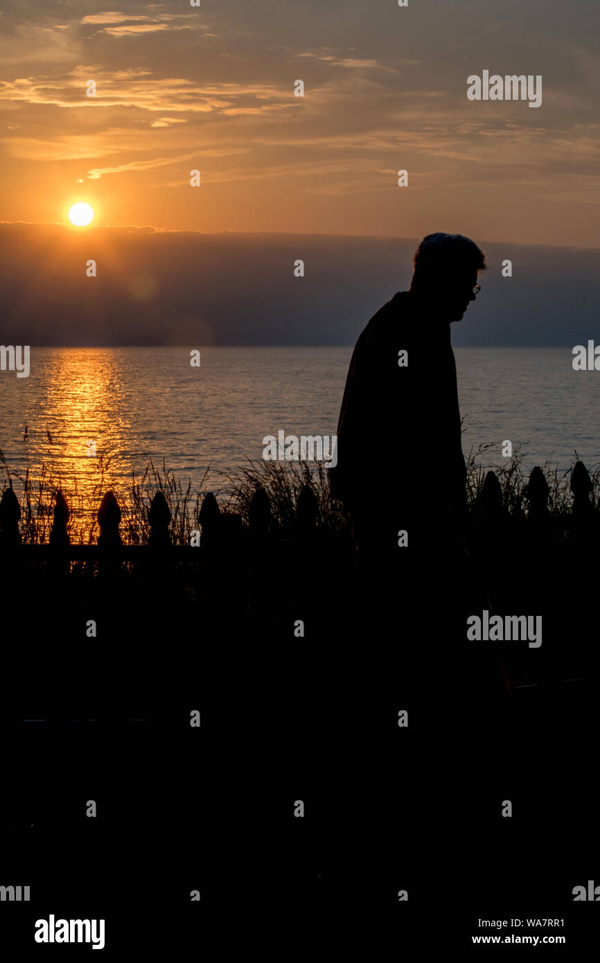 Man walks alone hi-res stock photography and images - Alamy