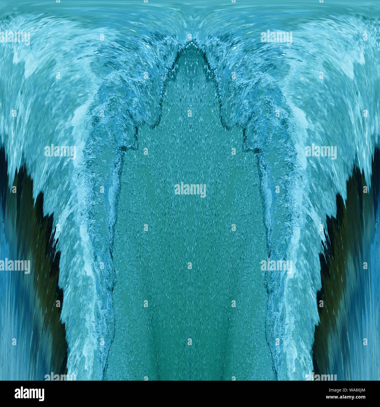 Wasser mit vielen kleinen Wasserblasen, sprudeln in türkis Stock Photo
