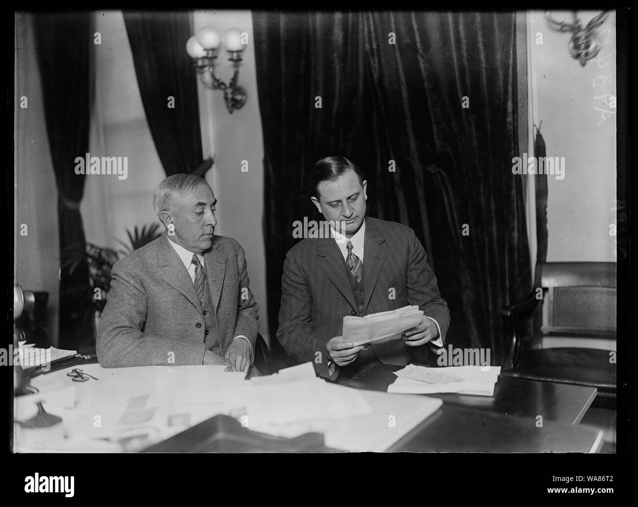 Everett sanders hi-res stock photography and images - Alamy