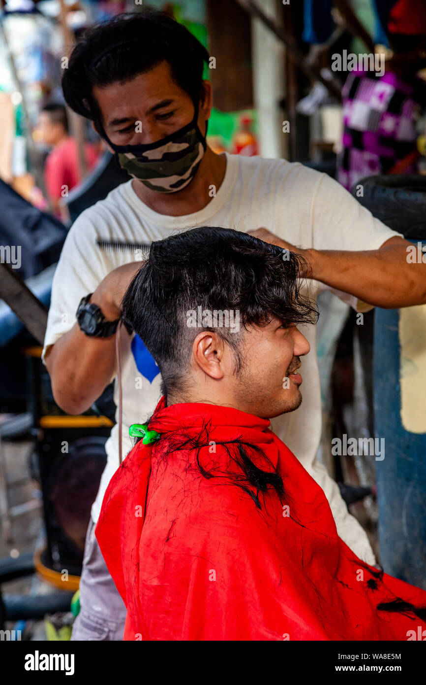 Street Barber, Intramuros, Manila, The Philippines Stock Photo