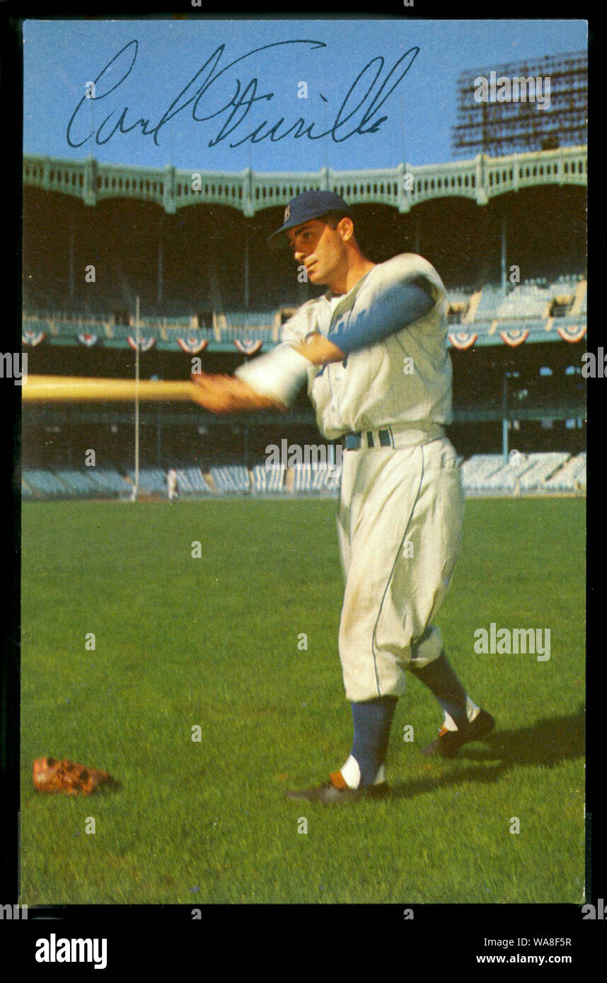 Carl Furillo in Vintage Brooklyn Dodgers souvenir postcard photo at Ebbets Field in Brooklyn, NY Stock Photo