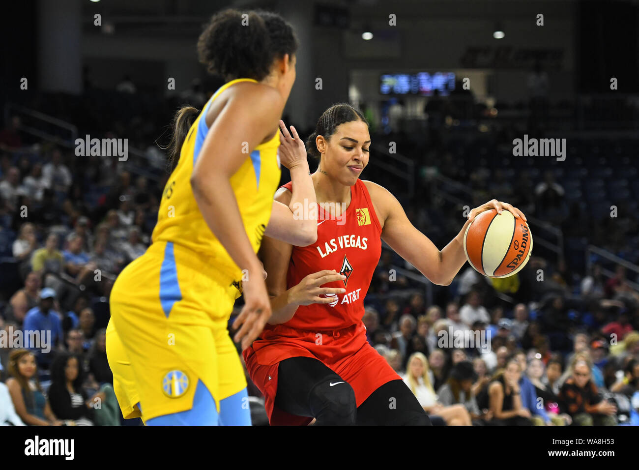 Liz Cambage poses with Los Angeles Sparks jersey during press conference,  Wednesday, Feb. 23, 2022, in Los Angeles. (Photo by Image of Sport/Sipa USA  Stock Photo - Alamy