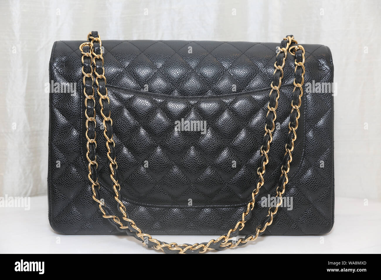 Chanel outfit hi-res stock photography and images - Alamy