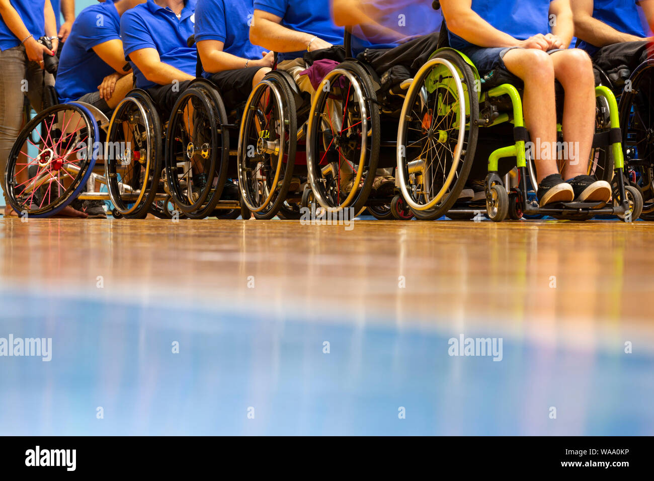 Disabled basketball player hi-res stock photography and images - Alamy