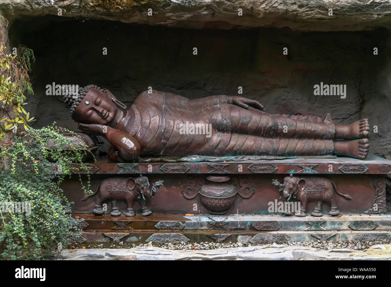 Der grösste liegende Buddha außerhalb von Asien in der Botanika in Bremen Stock Photo