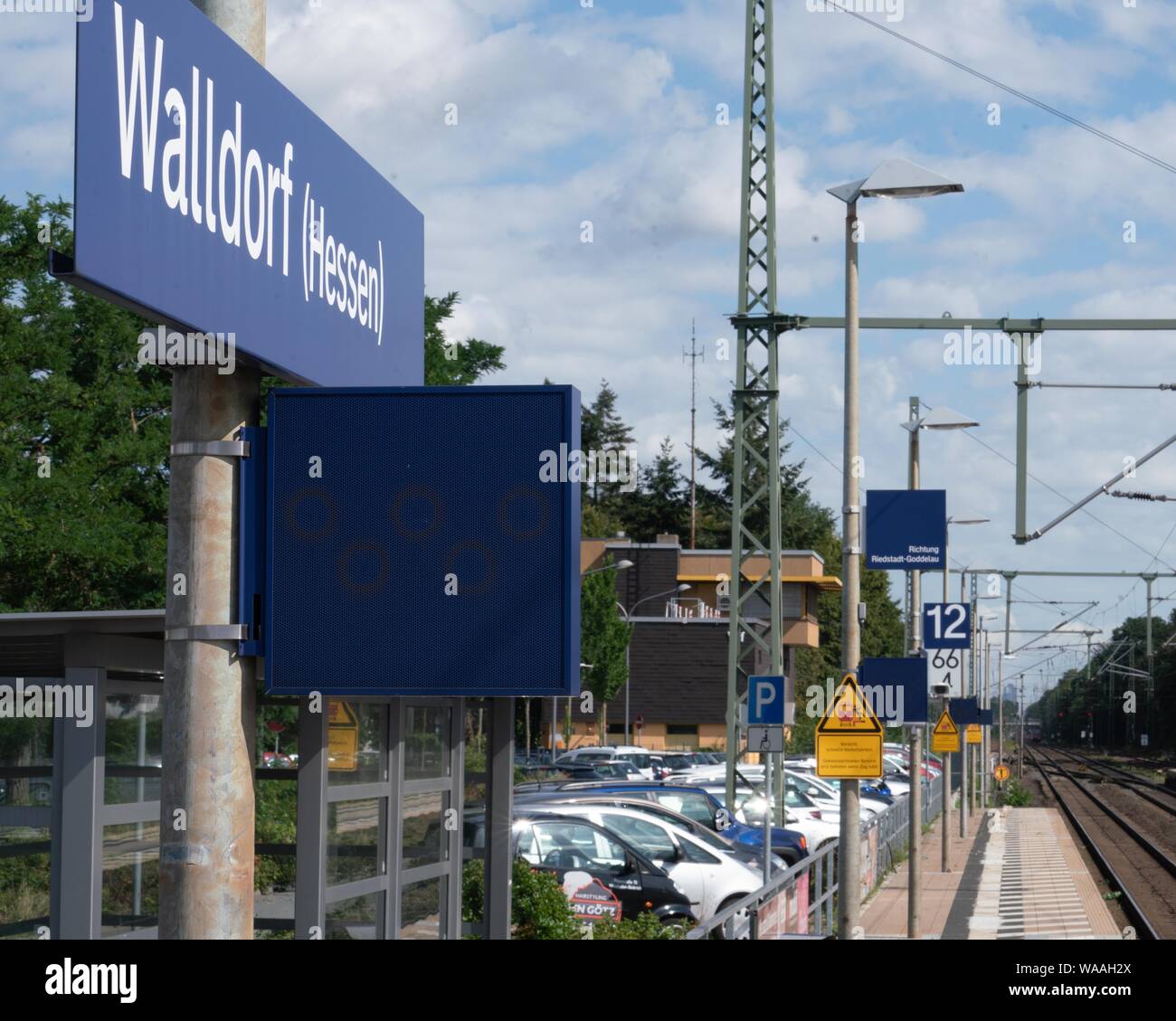 19 August 2019, Hessen, Mörfelden-Walldorf: The signal box at Walldorf  station was struck by lightning the evening before in a storm. Rail traffic  was interrupted for hours on the busy route between