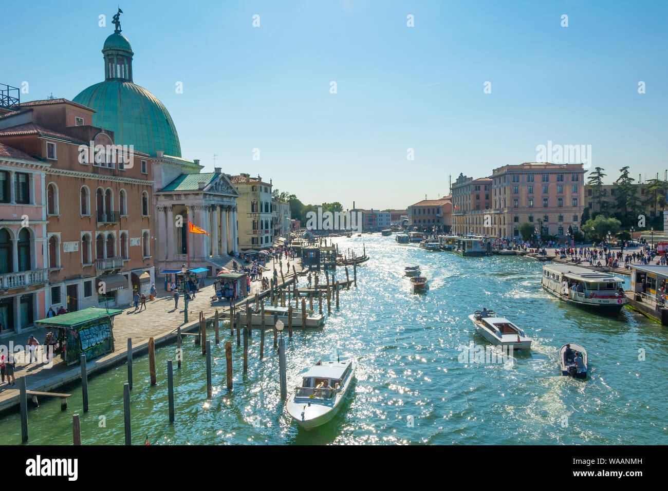 Venice italy canal morning hi-res stock photography and images - Alamy
