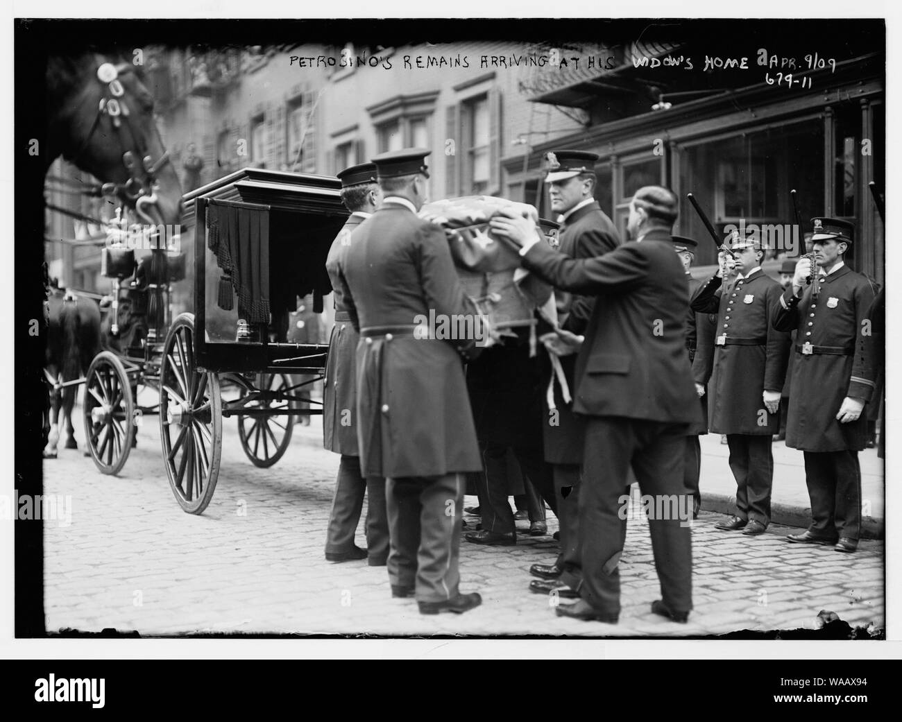 Coffin of Petrosino arriving at his widow's home Stock Photo