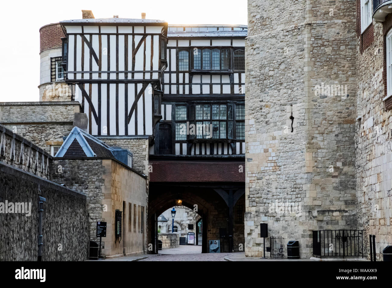 England, London, Tower of London, Wakefield Tower and Bridge to The Bloody Tower, 30075117 Stock Photo