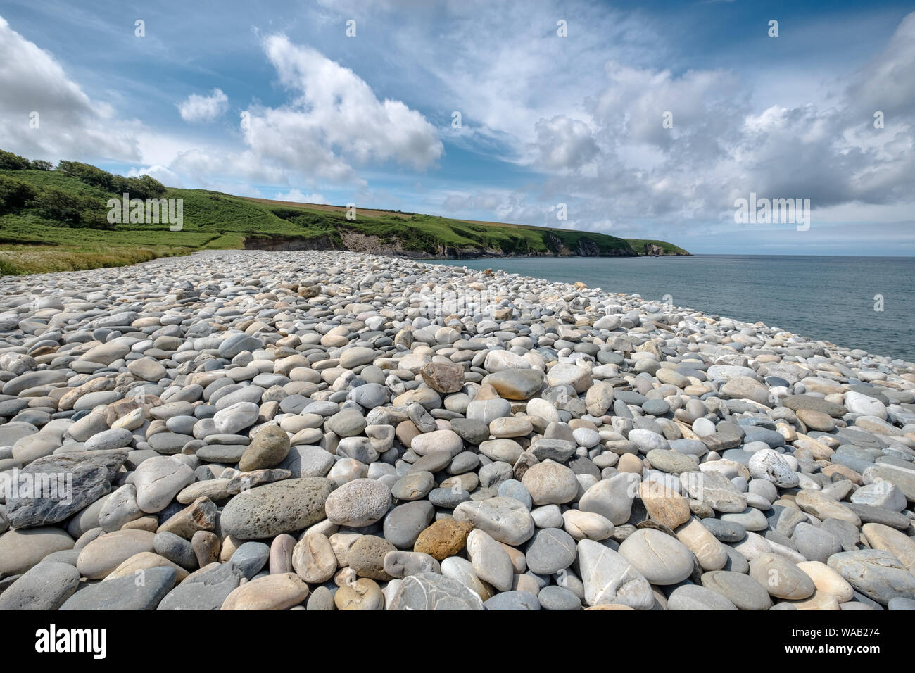 Abermawr shingle beach, Pembrokeshire Coast Path, Wales Stock Photo