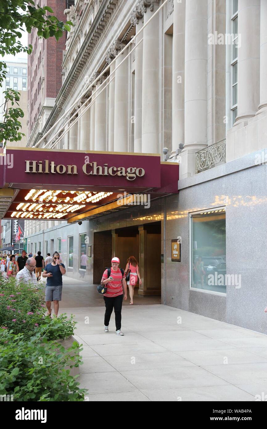 hilton hotels on michigan ave chicago