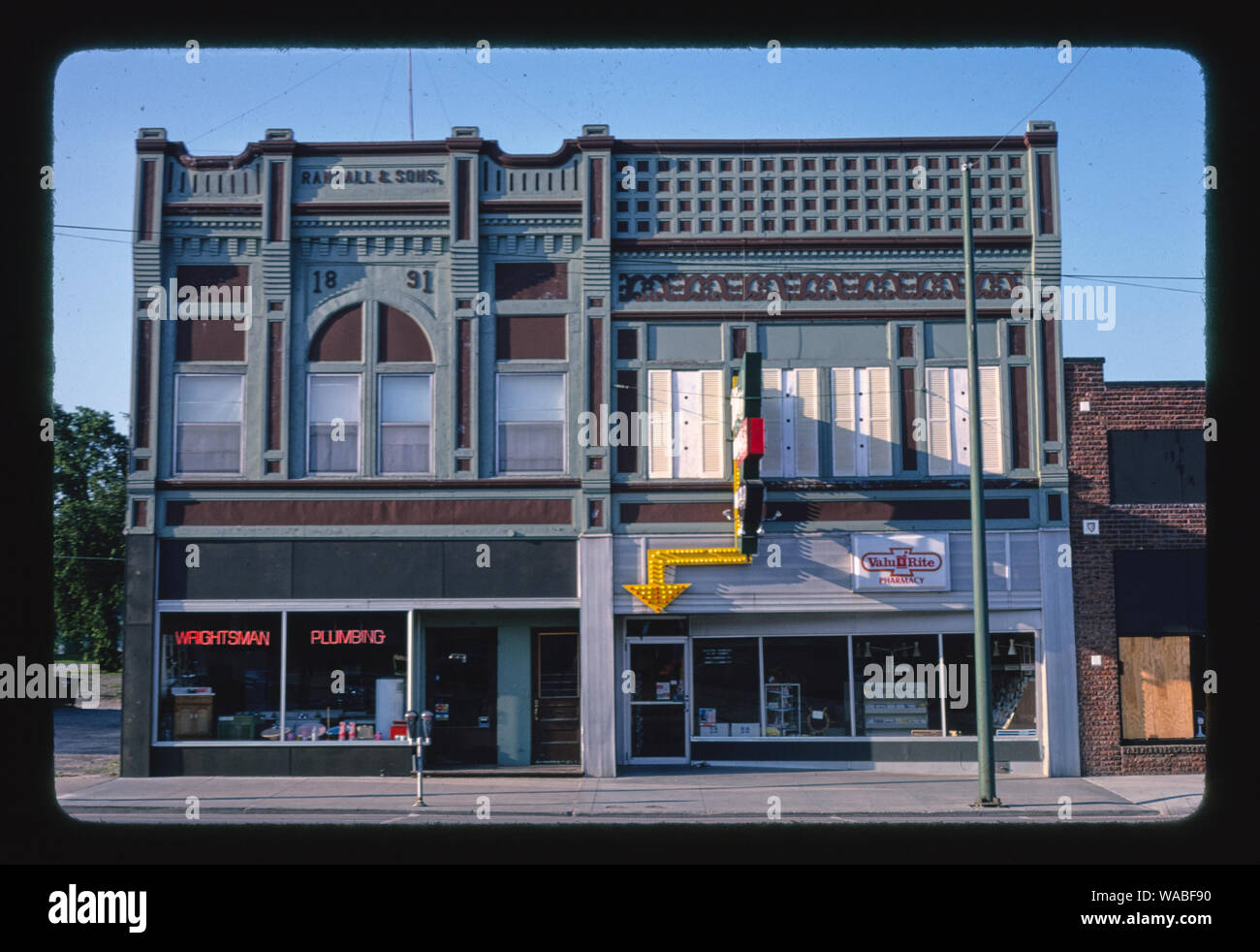 Commercial building (1891), angle 1, Court Street, Beatrice, Nebraska
