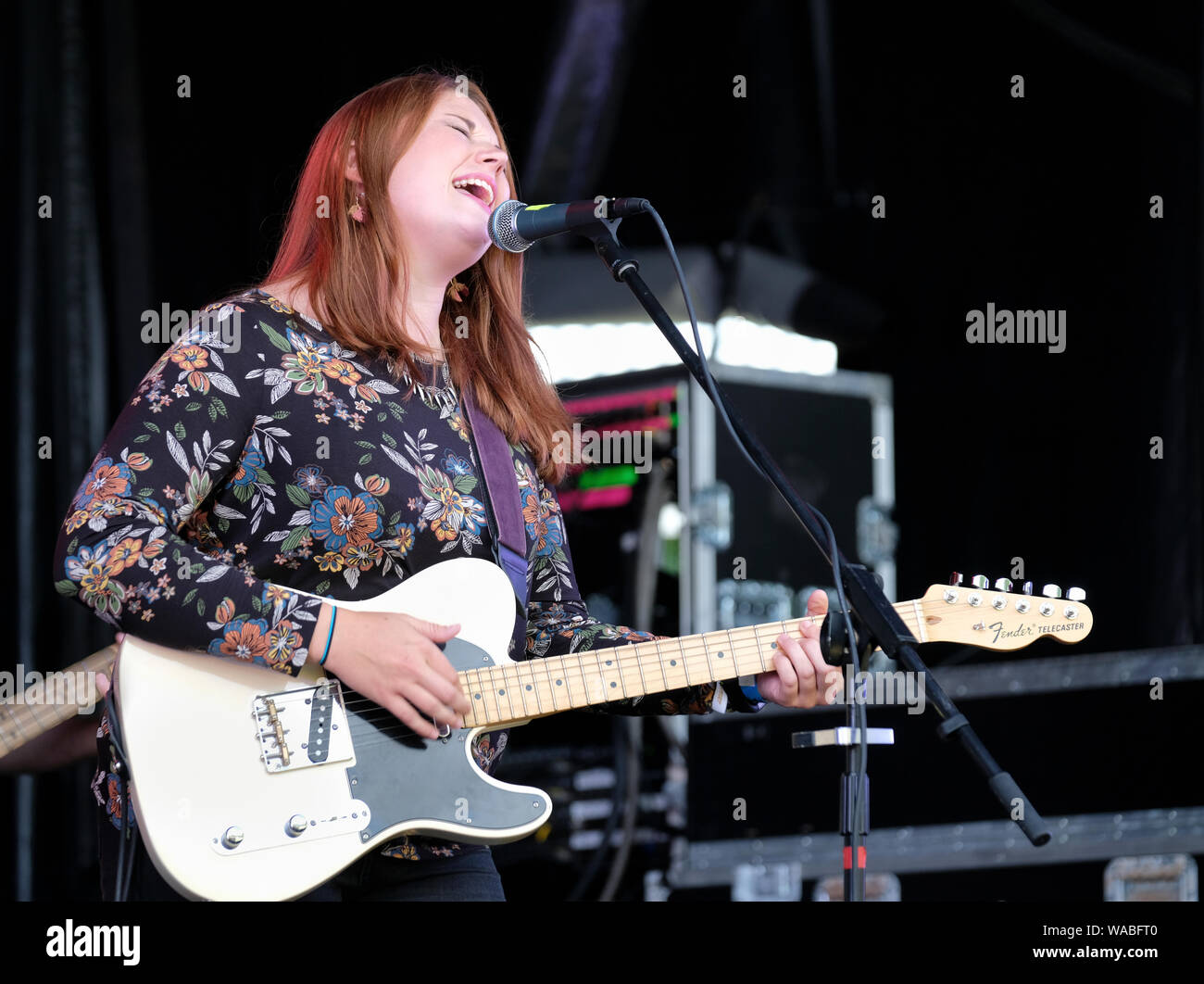 Polly haynes singer hi-res stock photography and images - Alamy