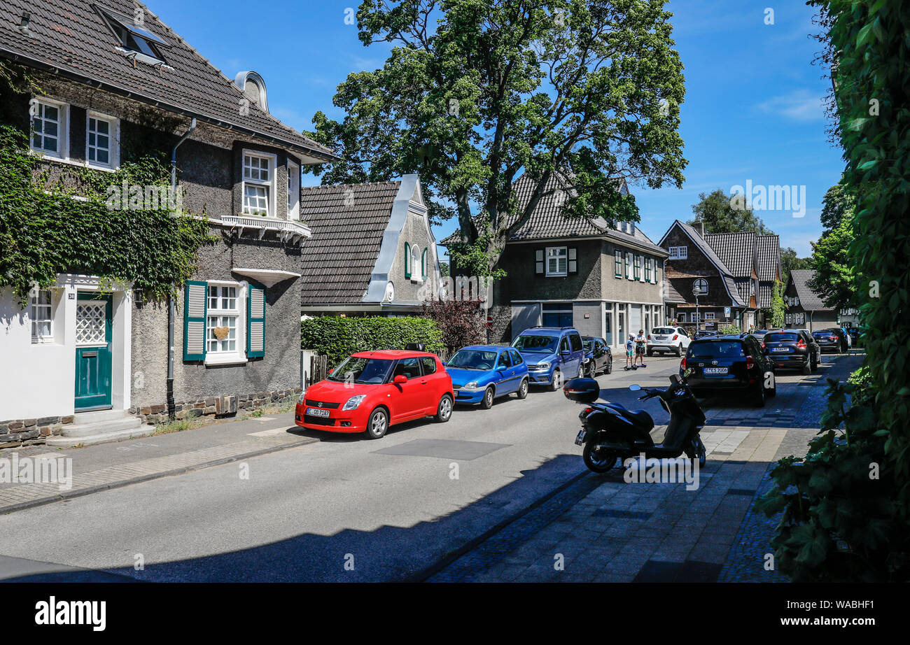 Essen, Ruhr area, North Rhine-Westphalia, Germany - Margarethenhoehe settlement is the first German garden city, the 115-hectare settlement administer Stock Photo