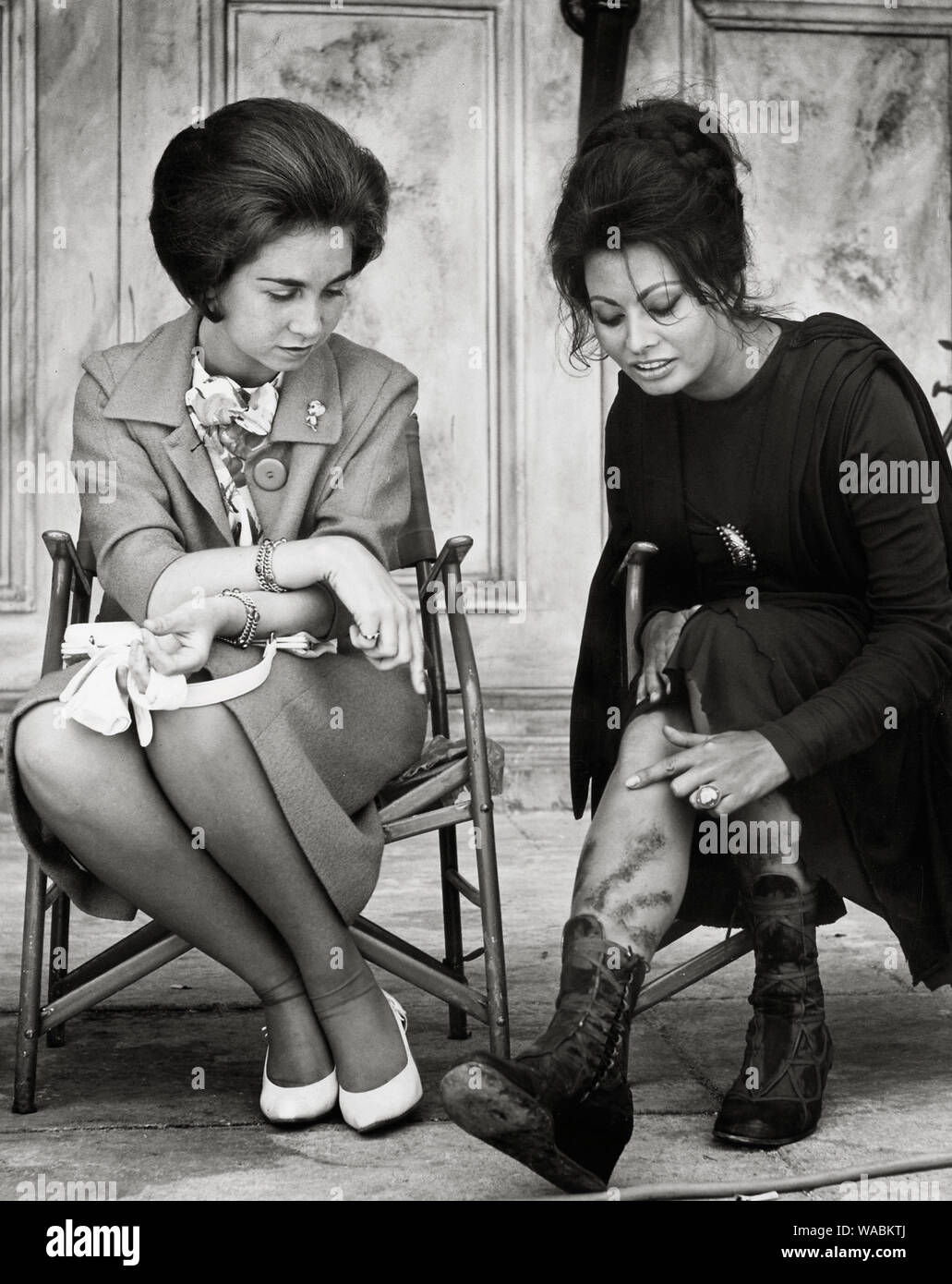 Queen Sofia of Spain meets actress Sophia Loren on the set of Samuel Bronston's 'Fall Of The Roman Empire' in Las Matas, near Madrid. (circa 1963)  File Reference # 33848-210THA Stock Photo
