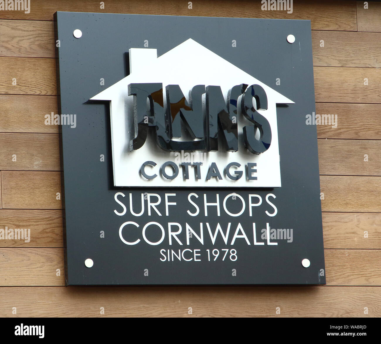 Truro Cornwall Uk 16th Aug 2019 Anns Cottage Surf Store In